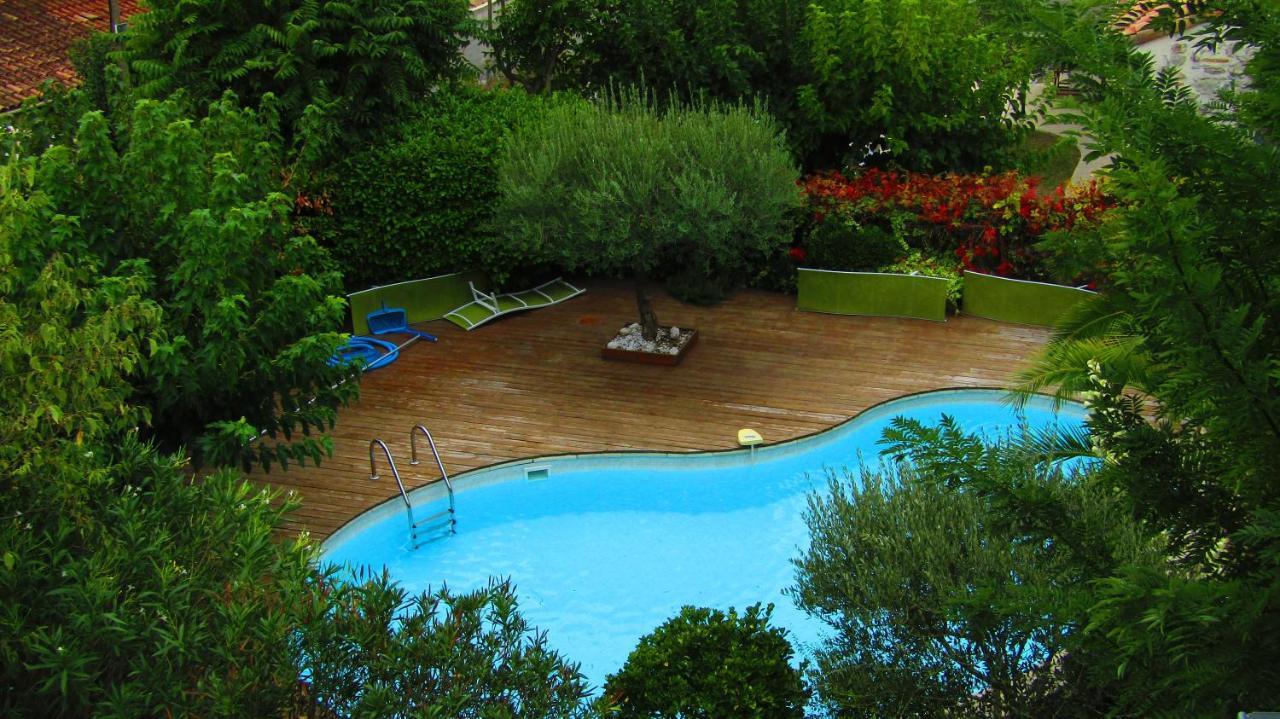 La Bastide De Canaules Екстериор снимка